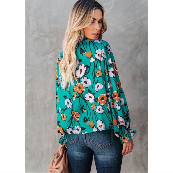 Green Floral Smocked Mock Neck Long Sleeve Blouse - Picture 4 of 6